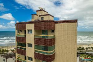 Paraíso a 100 metros da praia no Caiçara