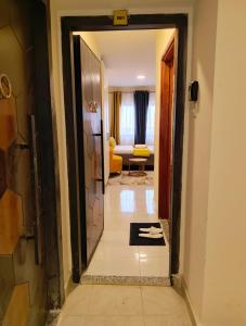 Serene Stay Luxore Studio Apartment