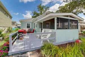 Deck and Indian River Bay Views Coastal Cottage - Massey Landing