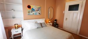 Spacious Apartment Near Old Town