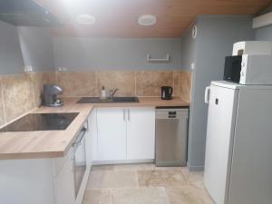 Maisons de vacances Gites 17 pers proche Futuroscope : photos des chambres