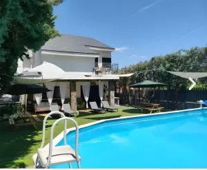 Villa del Monte Casa Rural - Los Navalucillos