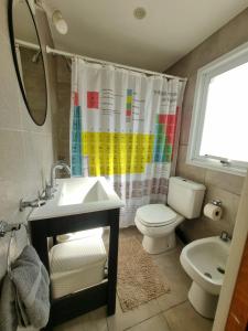 Amplio Departamento de dos habitaciones zona Hospital by Lofter