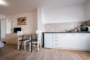 APARTMANI EMA