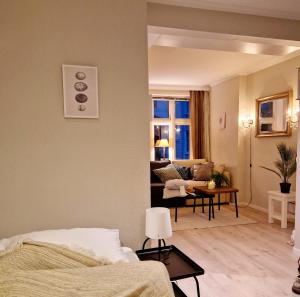 Sleep well in Heart of Bergen - Beautiful street