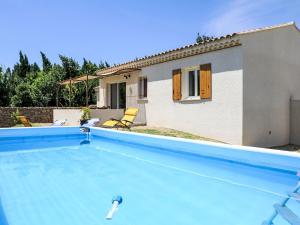 Maisons de vacances Holiday Home A la porte d'Avignon by Interhome : photos des chambres