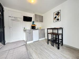 Appartements Petit studio, fonctionnel 4C : photos des chambres