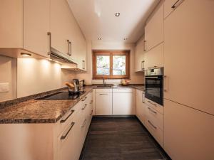 Chalet Dipankar by Interhome