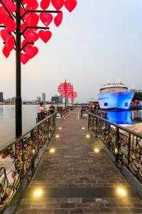 Sunshine Beach Da Nang