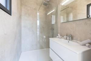 Maisons de vacances Maison paisible au pied de la Sainte Victoire Ideale pour un sejour en famille ou entre amis : photos des chambres