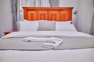 Lake duluti serenity villas