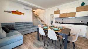 Olimpia Holiday con Piscina fronte mare