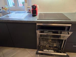 Meynadier 66 - Appartement Très Calme avec Cour Privative, Plage, Gare, Palais à 300m