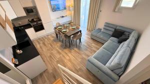 Olimpia Holiday con Piscina fronte mare