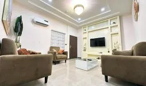 Asher's Villa - Garki