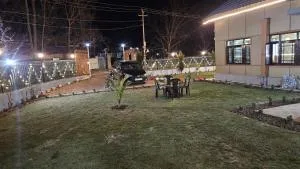 Pine Vibes - Pahalgām