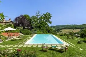 Casale Belvedere 8&1 by Marche Holiday Villas - Genga