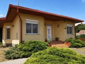 Blanka Vendégház - Nagykörů