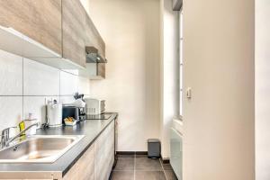 Le Martini - Clim mobile - studio au Brotteaux Métro B