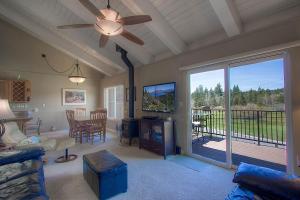 Park View Paradise condo