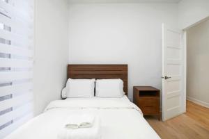 Inviting 2BR1B in Village Downtown ZH2