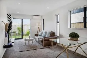 Hillview Hideaway 2-BR Serenity - Wallaceville