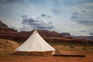 Glamping Family Tent At Private Riverside Ranch