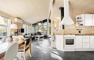 Holiday Home Orionvej Ã Lbãk Ii