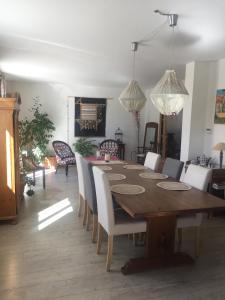 160 m2 villa with pool