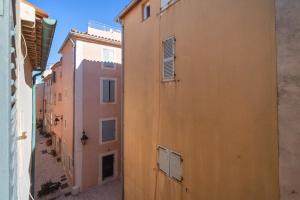 Apartment with SEA VIEW in St Tropez - La Ponche