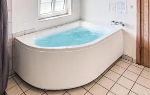 Three-Bedroom Holiday Home In Ulfborg - Sundhuse