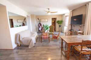 Appartements Chateau du Puy Tourrettes, 60M, Shared swimming pool : photos des chambres