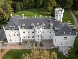 WE 12 Castle Junior Suite - Kinnbackenhagen