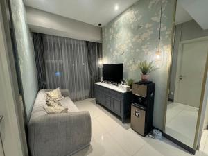 NEW - Charise 2BR at Benson Apartment Pakuwon Mall