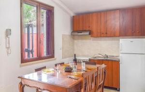 1 Bedroom Amazing Apartment In Locri