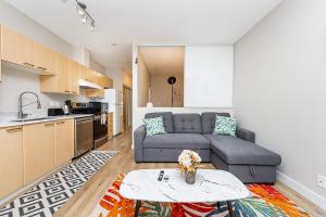 Gorgeous Unit in the Heart of Downtown