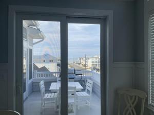 New Construction Bay Side 4 Bedroom