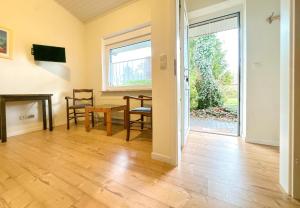 Professioneel Verblijf in Friedeburg voor 2 gasten - 79-10