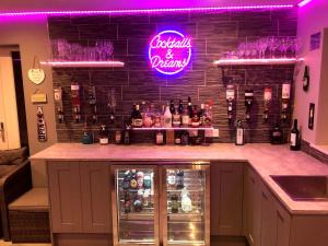 Studio Apartment with games room