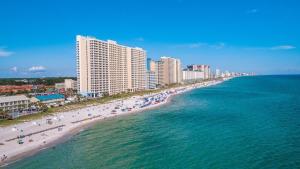 Stunning-Beachfront Condo at Majestic Beach - 6th Floor