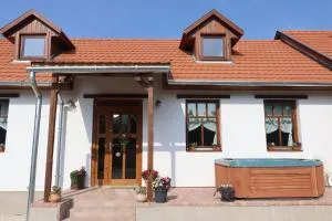 Pajta Vendégház - Bálványos