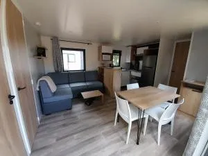 Chez Maya - 埃塔普勒