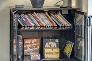 King Beds with Hot Tub Arcade & Golf Course View