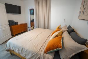 Orlando Blue Heron 1 Mile From Disney 2nd floor