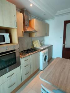 luxurious and cosy apartment close to tunsia mall lac 2