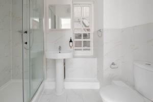 Elegant Mayfair Apartment
