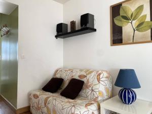 Résidence 6 Rue A.c. - Appartement entièrement remis à neuf au cœur du Val-André. MAE-6544