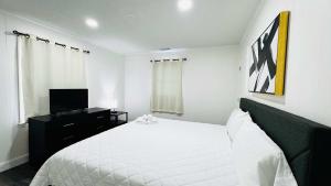 Close to the beach #3 Cozy 2 bedrooms condo