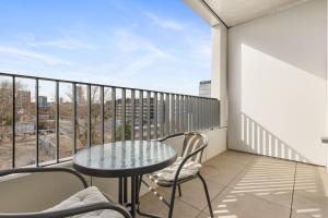 LAM Terracotta - AC - Balcony