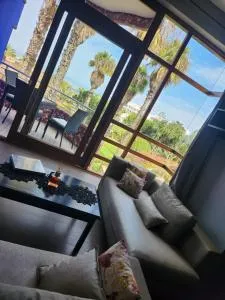 Charming studio with sea view - 塔马里斯